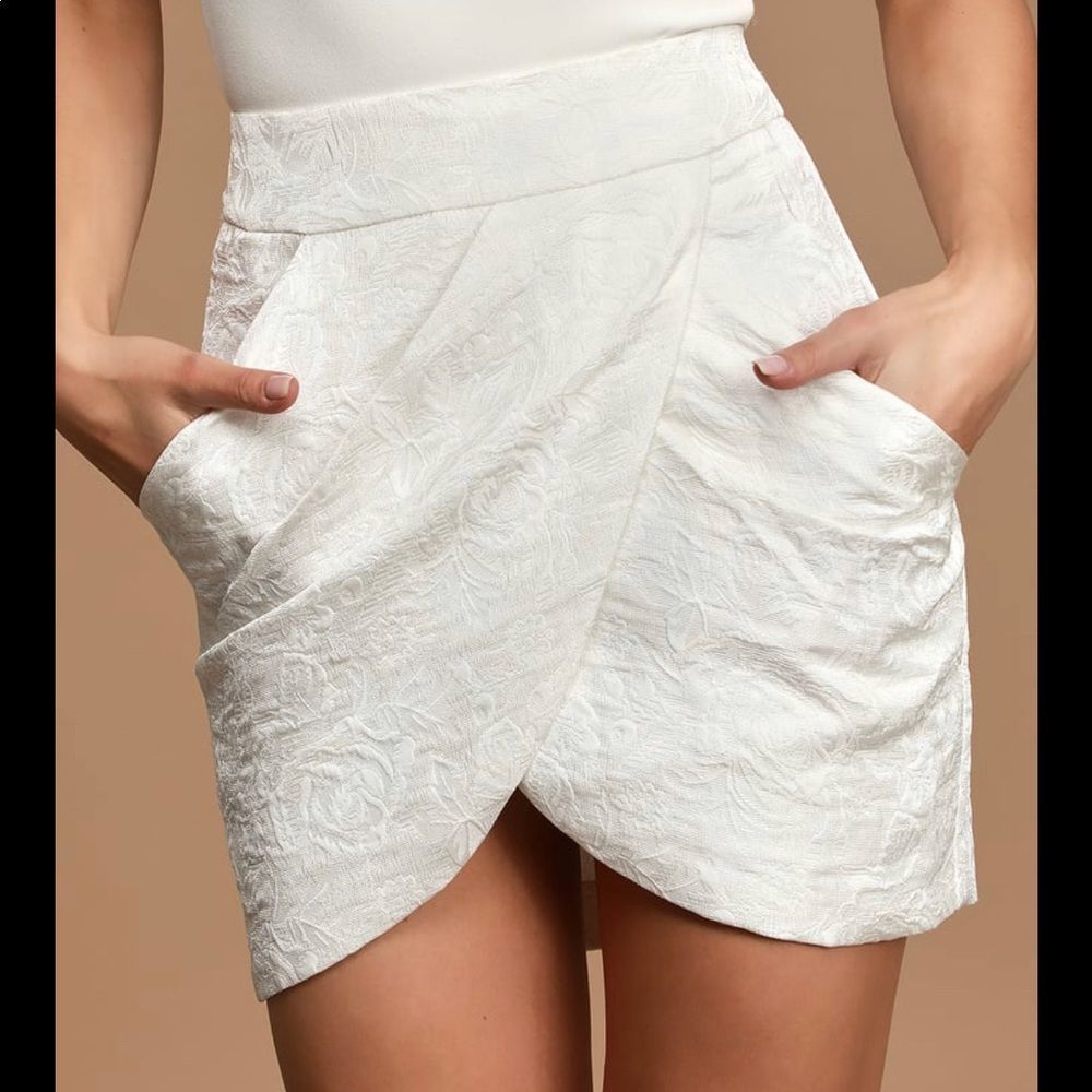 Lulu's White Textured Mini Skirt